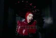 lady-gaga-sorprende-con-abracadabra-en-los-grammy