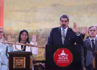 Propuesta de reformas constitucionales de Maduro cambiará 80 artículos propuesta-de-reformas-constitucionales-de-maduro-cambiar-80-artculos