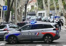 trgico-incidente-joven-estadounidense-lanza-a-su-beb-desde-ventana-de-hotel-en-pars