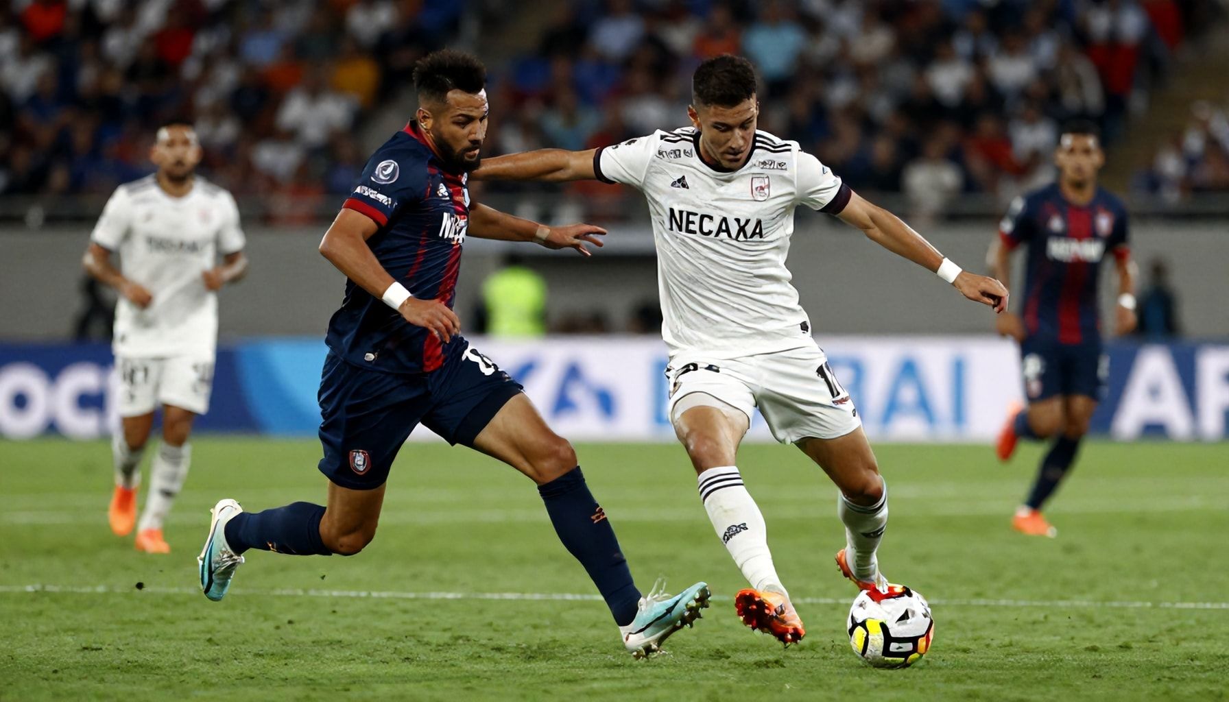 5 formas infalibles de explotar las debilidades de Necaxa en el mediocampo*