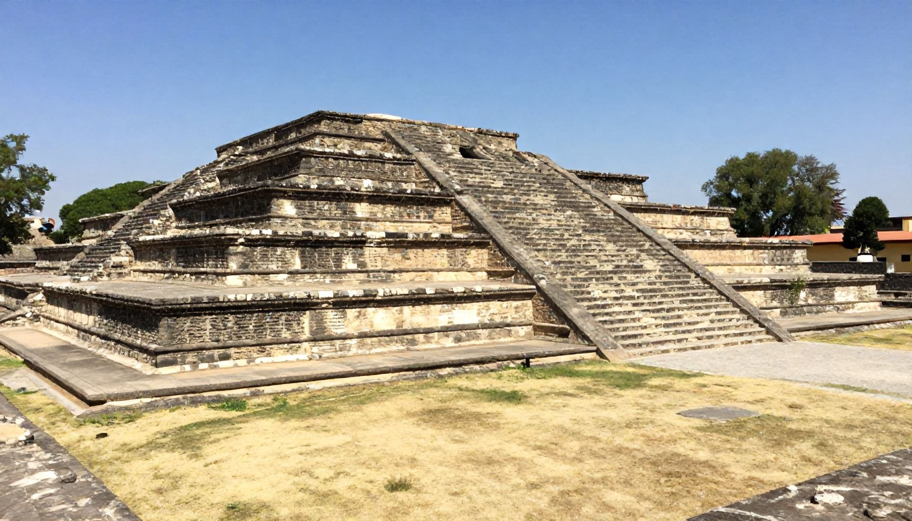 Cómo explorar los secretos arqueológicos de Tula de Allende en un solo día*