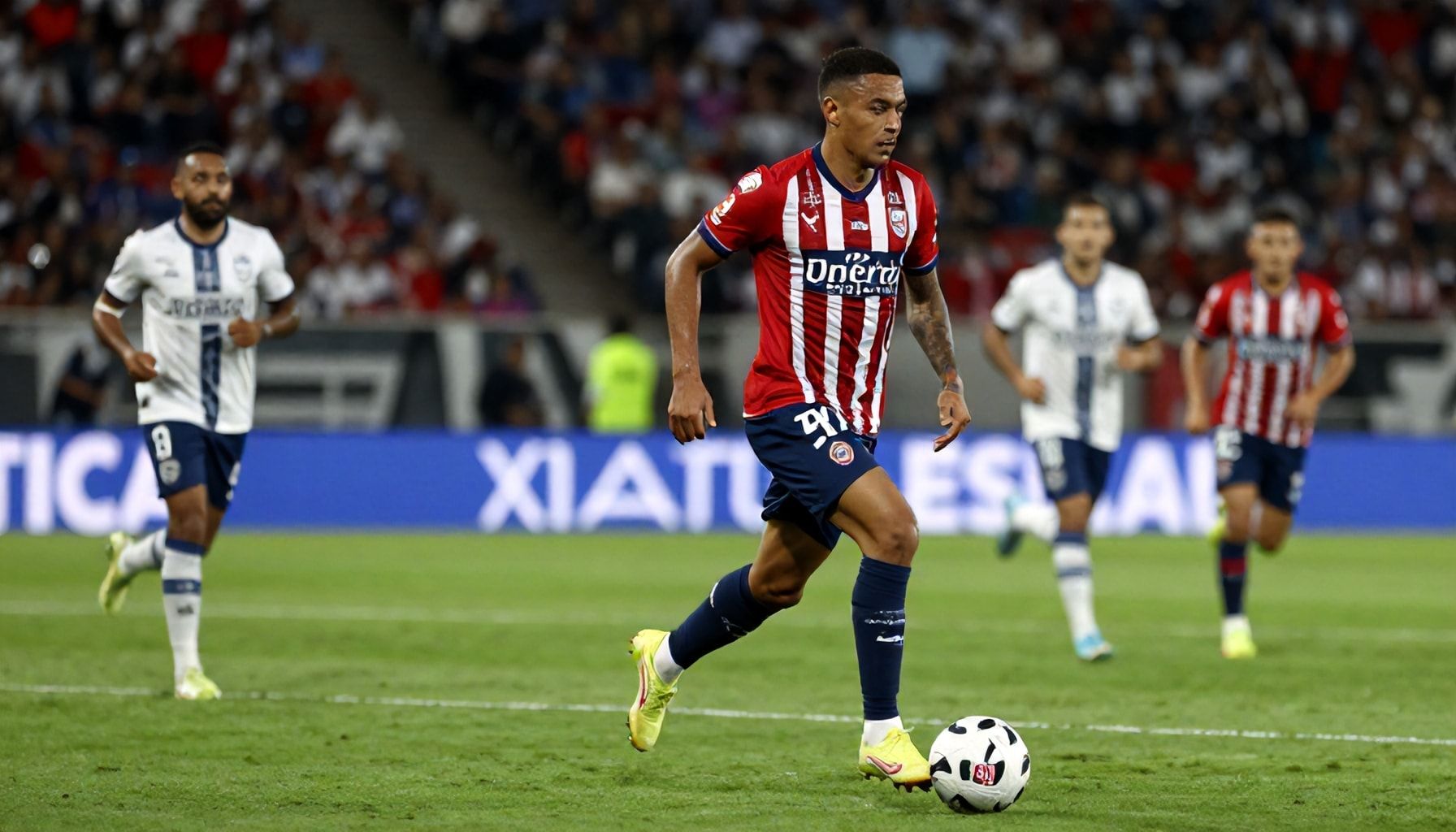 Cómo Guadalajara puede asegurar el liderato con una victoria contra Pachuca*