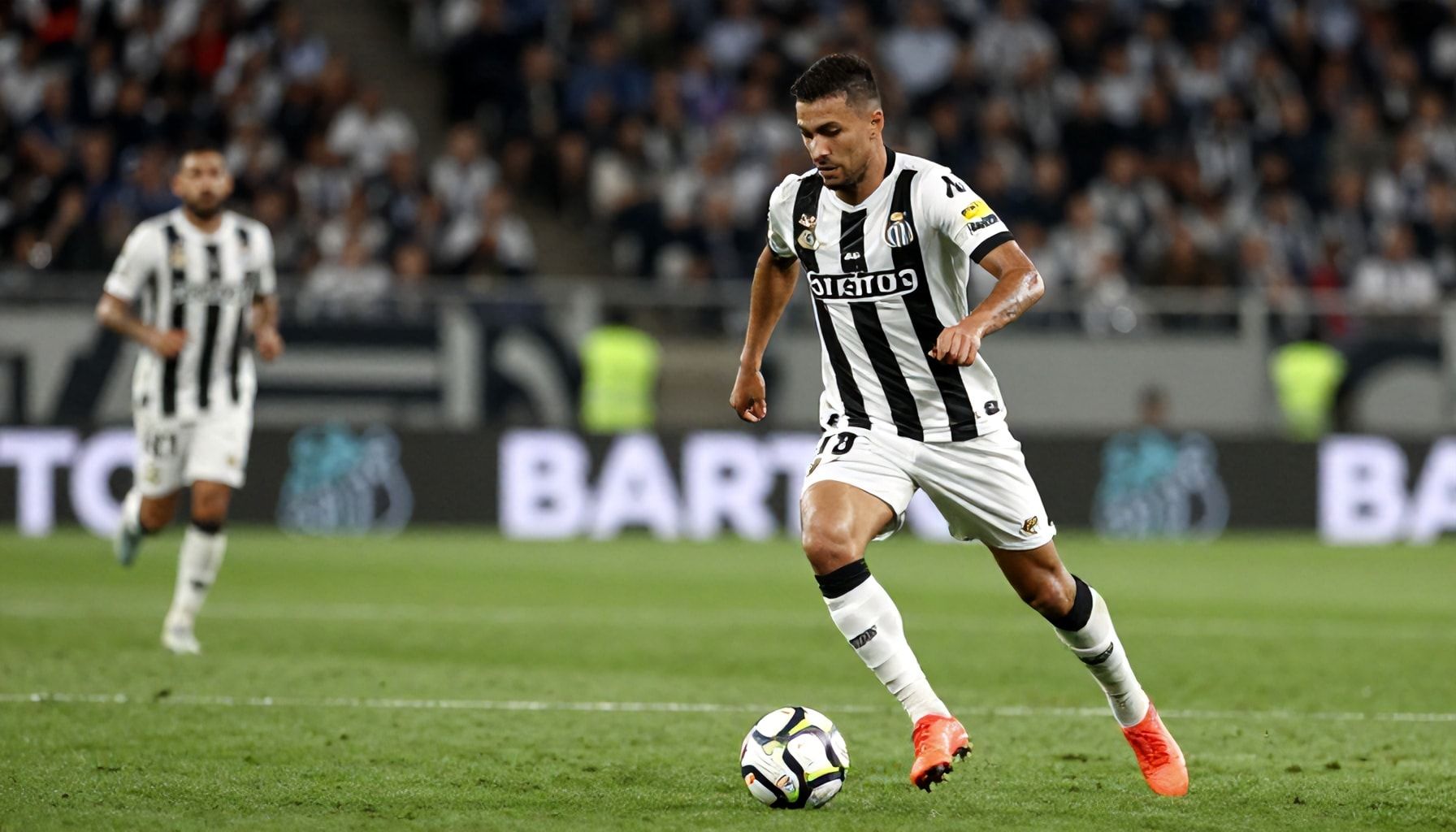 Cómo neutralizar el ataque de León: tácticas clave para Santos*