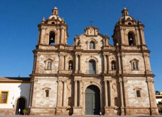 Descubre la Gloria de la Glorieta de Minerva: Historia y Belleza en un Solo Lugar