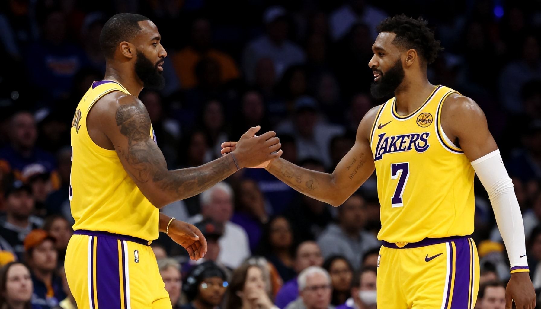 La estrategia definitiva: Cómo los Lakers deben aprovechar su experiencia*