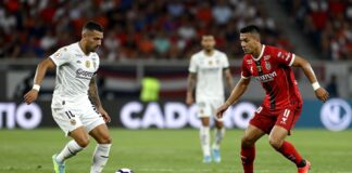 Descubre el duelo entre León y Tijuana: estrategia y emoción en la cancha